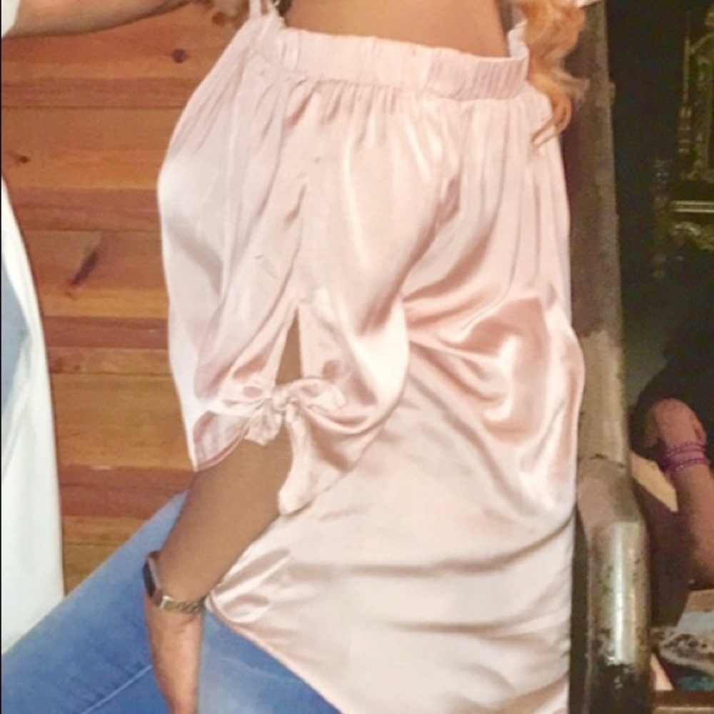 Off shoulder blush top.